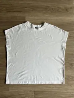 TRAVAIL MANUEL ホワイト 半袖　Tシャツ　フレンチ　スリーブ　綿のサムネイル