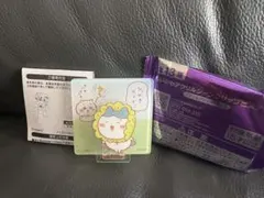 最安 ちいかわ アクリルシーンクリップビスケット ハチワレ