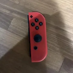 Nintendo Switch 赤色コントローラー　右(ジャンク品)