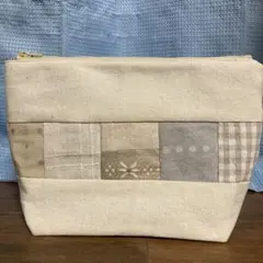 ファスナーポーチ　マチ付き　ハンドメイド