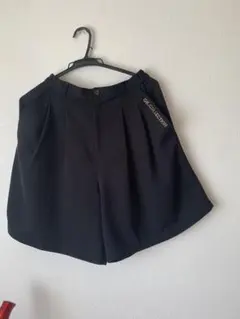 伊太利屋 GK.COLLECTION ショートパンツ ブラック 11号のサムネイル