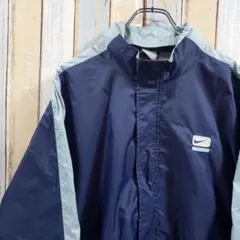 6-270☆ナイキ☆ナイロンジャケット☆刺繍ロゴ☆内メッシュ☆Lサイズ相当