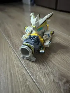 未開封品 限定 PI ビーダマン ホーリーケルベロス 新品未開封】限定版 ビーダマン ホーリーケルベロス PI