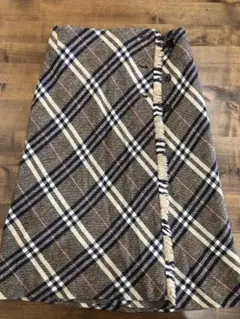 BURBERRY スカート