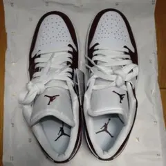 NIKE AIR JORDAN1 LOW