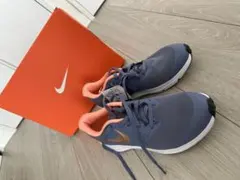 23センチ　スニーカー　ナイキ スター ランナー 2 GS ネイビー&オレンジ