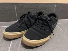 ナイキ チャージ スエード　27.5cmのサムネイル