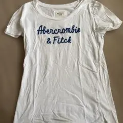 Abercrombie & Fitch Tシャツ ホワイトのサムネイル
