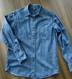 デニムブルー 長袖シャツ 胸ポケット付き