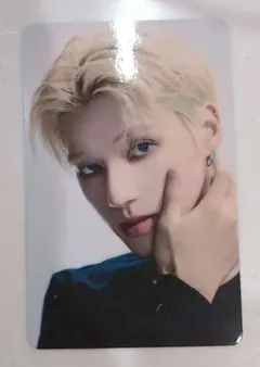 ATEEZ ウヨン トレカ Ashes to Light Neowing