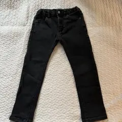 Item thumbnail for item 7d07282a-df2b-45a3-8376-27b476fc6ba5