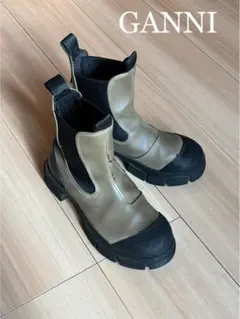 GANNI ショートブーツ　カーキベージュ　箱無しのサムネイル
