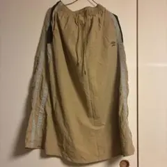 umbro ベージュ ロングスカート スポーティ