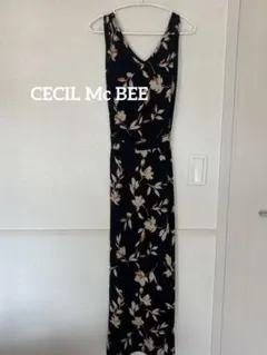 CECIL Mc BEE キャミワンピース ネイビー フラワー