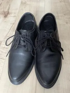 ブラックレースアップシューズ　Dr.Martens