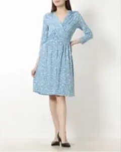 新品★エジェリ EGERIE ★水色ワンピのサムネイル