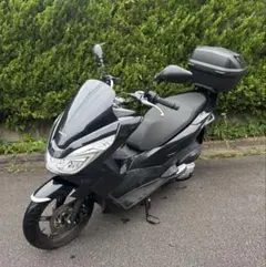 ホンダPCX125 JF56 GIVIケース付き　低走行のサムネイル