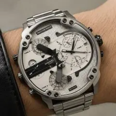 BAPE CLOCK 壁掛け時計 スターカモ(ホワイト) - メルカリ