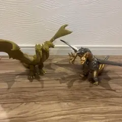 キングギドラフィギュア 2体セット
