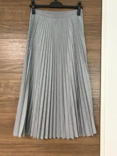 【新品未使用】UNIQLO プリーツロングスカート M