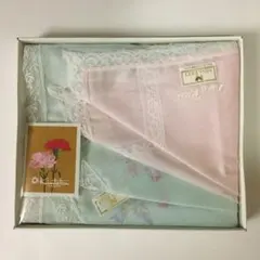 ハンカチ2枚 NINA RICCI