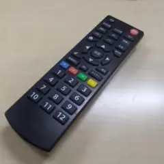 【美品】黒テレビリモコン328 DAISO マルチリモコン 10039-1のサムネイル