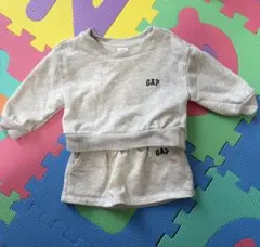 【人気】GAP グレー トレーナー スカートセット　セットアップ