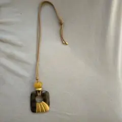 Item thumbnail for item 6cc981fd-32ca-48ed-8867-166998f894de