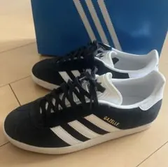 adidas Gazelle ブラック/ホワイト スニーカー