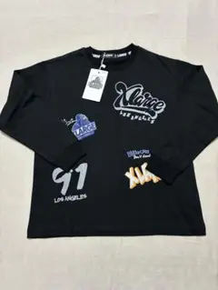 新品未使用 XLARGE KIDS 総柄グラフィティ長袖Tシャツ/120㎝