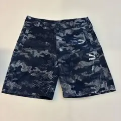 PUMAのハーフパンツのサムネイル