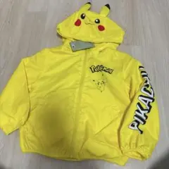 新品H&Mピカチュウナイロンジャケット フード付きパーカー100cm ポケモン