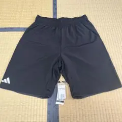 新品 アディダス テニス ハーフパンツ Lサイズ