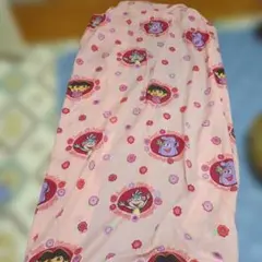 最終値下げ新品未使用　ドーラ　海外アニメ　シーツ　生地　ヴィンテージ