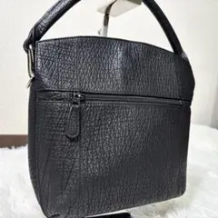 至高の逸品✨ JRA ワンショルダー シボ革 シャークスキン 黒のサムネイル