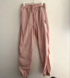 ピンク ジョガーパンツ
