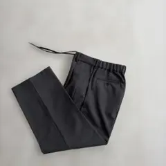 GU スーパーバギースラックス男女兼用　グレー Sサイズ　321-349115