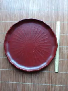 鎌倉彫の盆のサムネイル