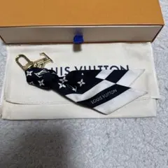 【ルイヴィトン　スカーフチャーム】　美品のサムネイル