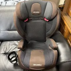 RECARO チャイルドシート ブラウン 限定色 廃盤品 RECARO（自動車用チャイルドシート本体 ・ ブラウン/茶色系）のフリマ