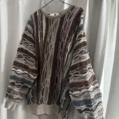 マルチカラー ケーブルニット セーター