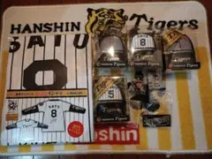阪神タイガース スカーフ付チャームリュック ロングTシャツ 虎1フィギュア