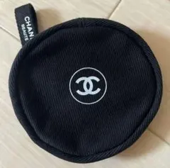 CHANELブラックコインケース