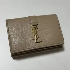 【専用】値下げ！SAINT LAURENT ベージュ 三つ折り財布 2026年最新】Saint Laurent カラー：ベージュ系 レディース 三つ折り