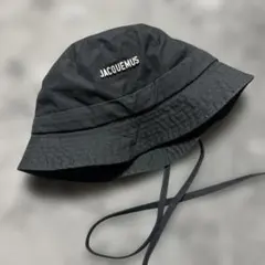 JACQUEMUS バケットハットのサムネイル
