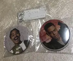 EXILE NESMITH 缶バッジ、ネームチャームのセット