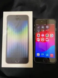 iPhone SE3 第三世代 64GB バッテリー99％ ホワイト 美品