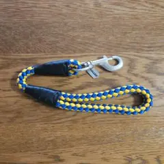 美品　犬リード　短引き　大型犬用のサムネイル
