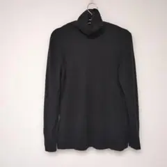 黒 ブラック シンプル タートルネック ニット カジュアル 無地