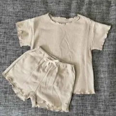 新品　キッズ　セットアップ
